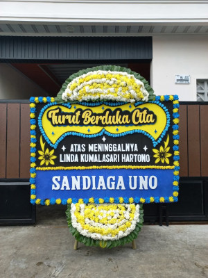 Papan Bunga Duka di Kosambironyok